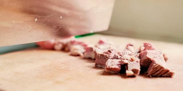 火哥的菜:四川小吃牛肉面,每家有不同做法,火哥教你商业版步骤